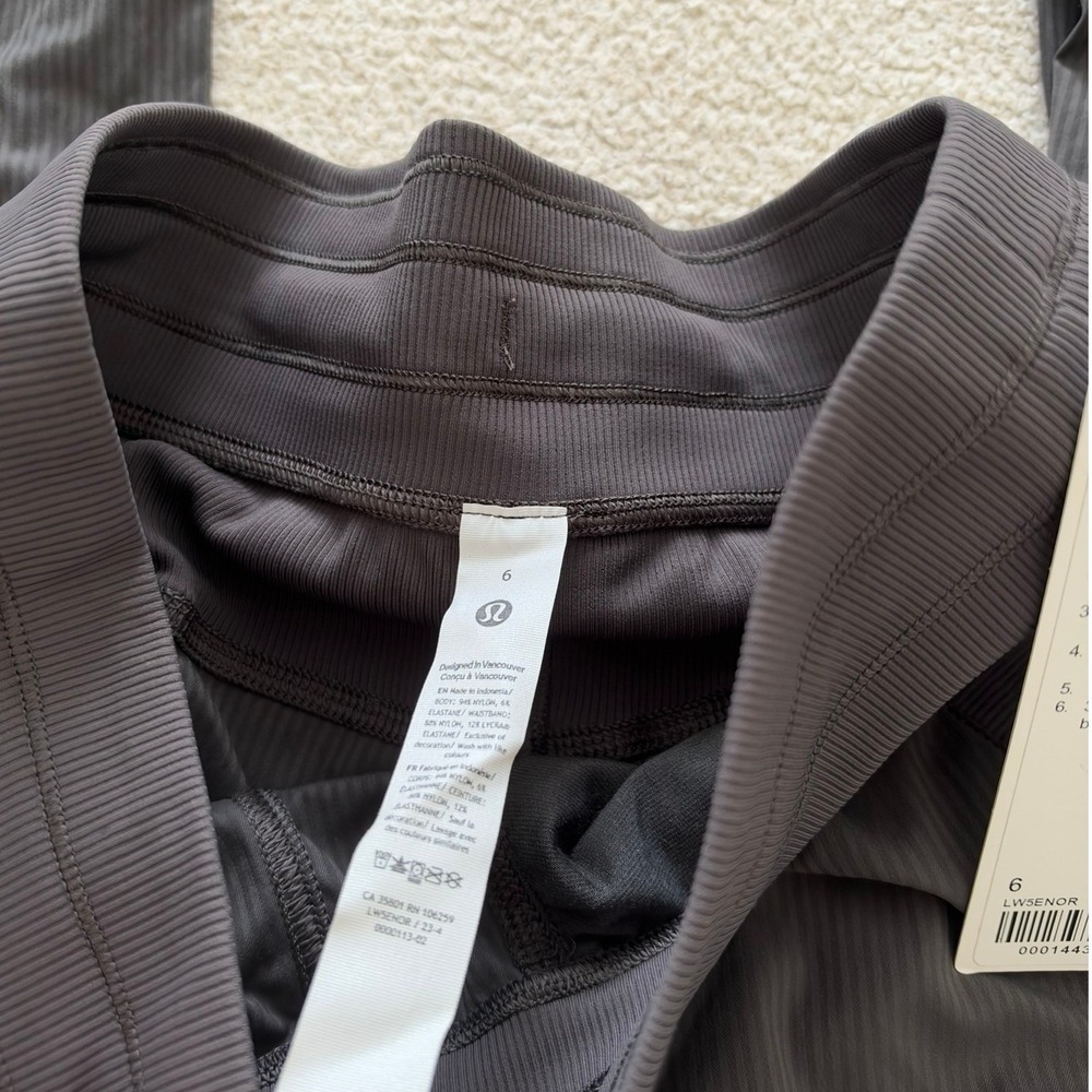 NWT lululemon Dance Studio Pant size 6 in Graphite Grey - Picture 2 of 5